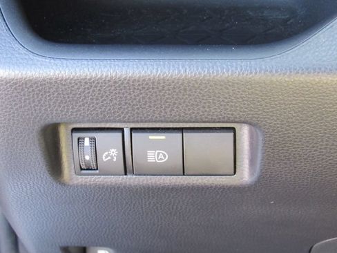Used 2024 Toyota RAV4 SE AWD/4WD image 29