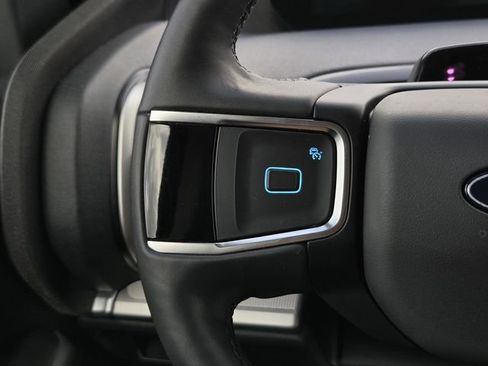 Used 2025 Ford Expedition Active RWD image 26