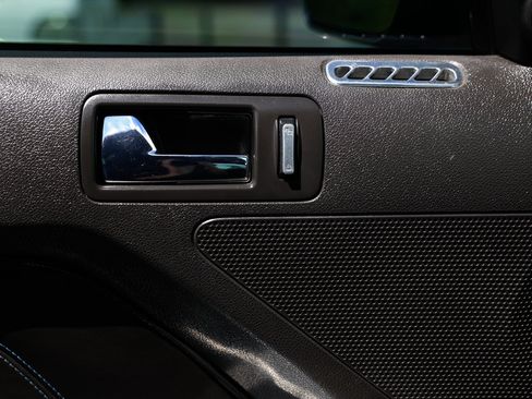 Used 2010 Ford Mustang GT image 47