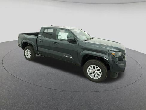 New 2025 Toyota Tacoma SR5 AWD/4WD image 11