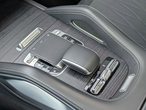 Used 2023 Mercedes-Benz GLE 53 AMG 4MATIC image 22