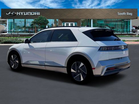 New 2026 Hyundai Ioniq 5 Limited RWD image 4