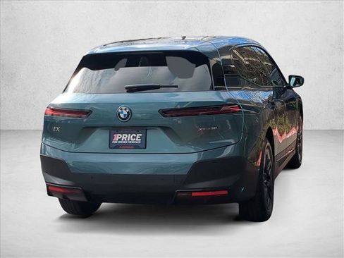 Certified 2023 BMW iX xDrive50 image 5