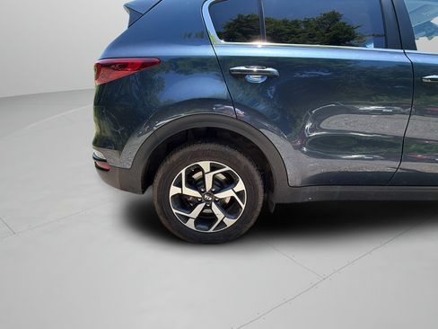 Used 2020 Kia Sportage LX AWD/4WD image 31