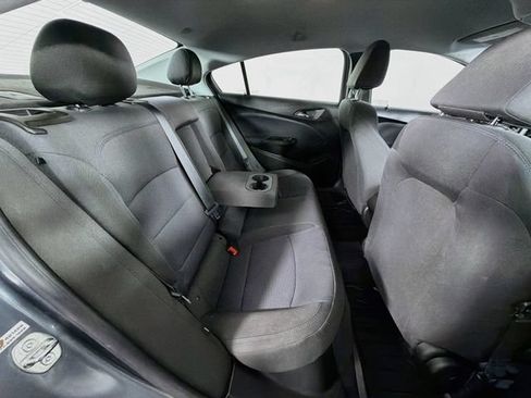 Used 2019 Chevrolet Cruze LT FWD image 26