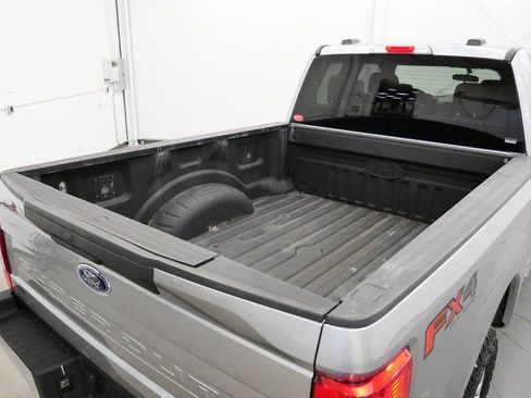Used 2020 Ford F250 XLT w/ XLT Value Package image 38
