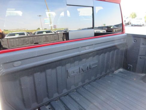 Certified 2022 GMC Sierra 1500 SLT w/ SLT Premium Package AWD/4WD image 14