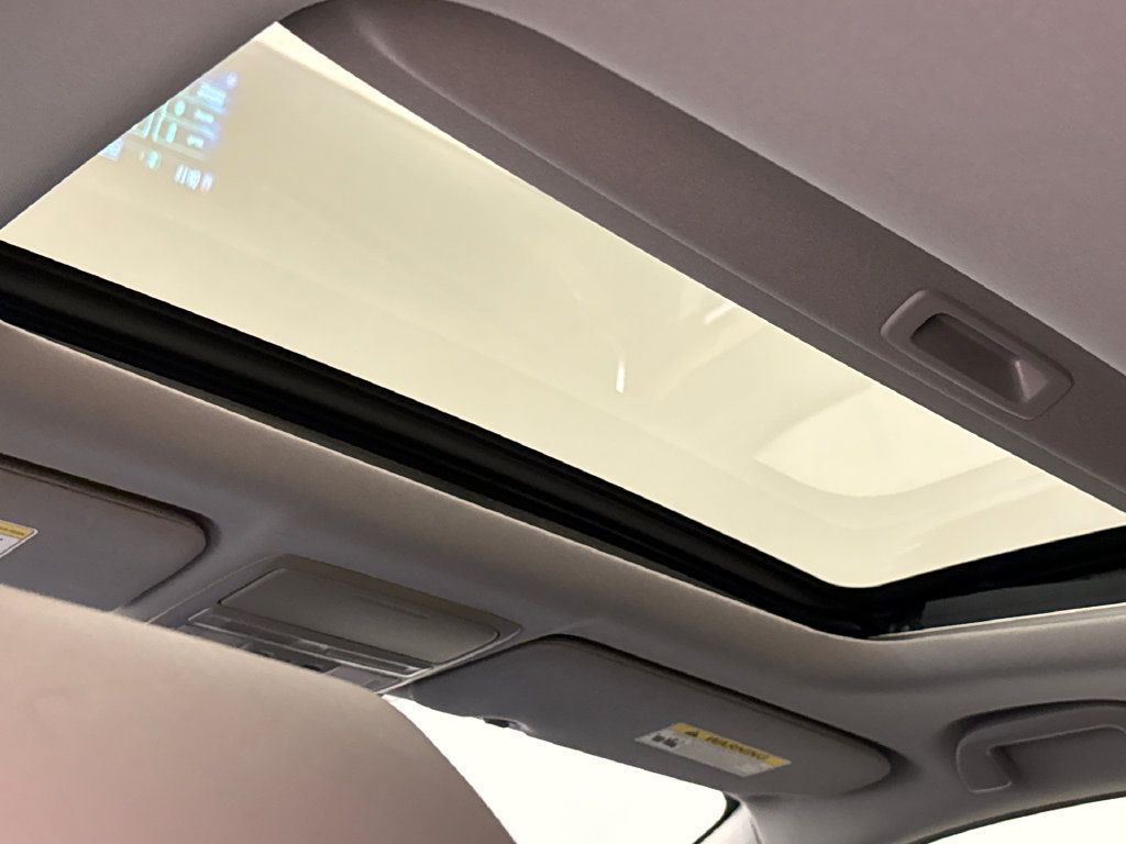 Used 2020 Honda CR-V EX-L image 12