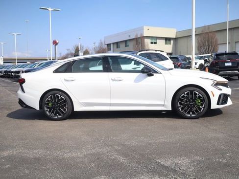 New 2026 Kia K5 GT FWD image 4