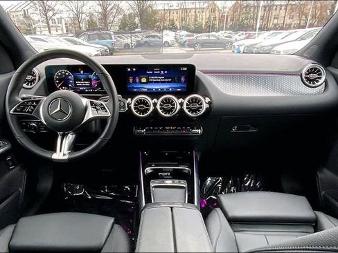 Used 2025 Mercedes-Benz GLA 250 GLA 250 image 11