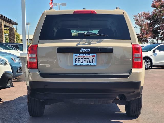 Used 2017 Jeep Patriot Sport FWD image 7