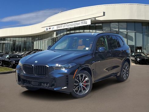 New 2026 BMW X5 xDrive40i w/ M Sport Package AWD/4WD image 1