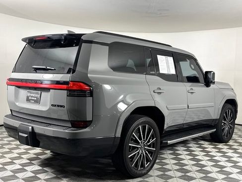Used 2024 Lexus GX 550 w/ Cold Area Package AWD/4WD image 8