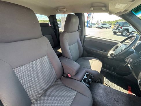 Used 2012 GMC Canyon SLE RWD image 19