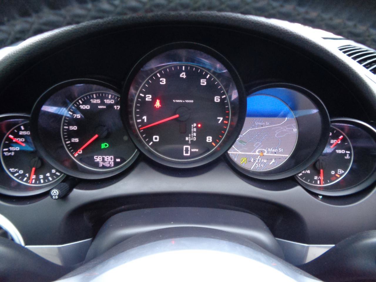 Used 2016 Porsche Cayenne AWD/4WD image 30