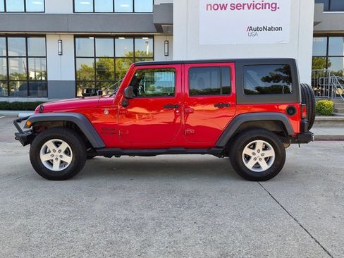 Used 2018 Jeep Wrangler Unlimited Sport S AWD/4WD image 9