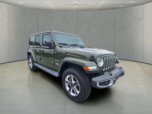 Used 2020 Jeep Wrangler Unlimited Sahara AWD/4WD image 7