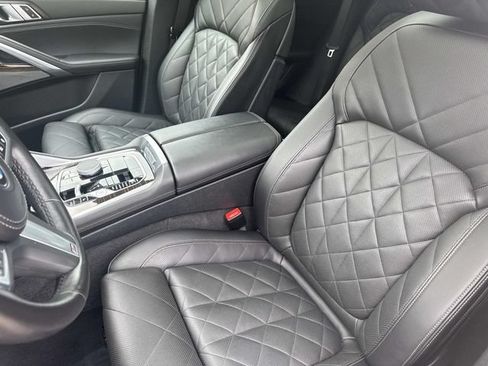 Used 2025 BMW X6 xDrive40i w/ Climate Comfort Package AWD/4WD image 21