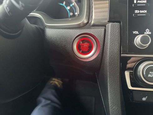 Used 2021 Honda Civic EX image 16