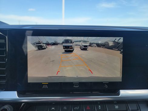 Used 2026 Chevrolet Silverado 1500 LT w/ Leather Package image 21