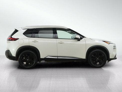 Used 2023 Nissan Rogue SL w/ SL Premium Package AWD/4WD image 6