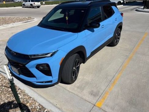 Used 2023 Chevrolet TrailBlazer RS w/ Convenience Package FWD image 3