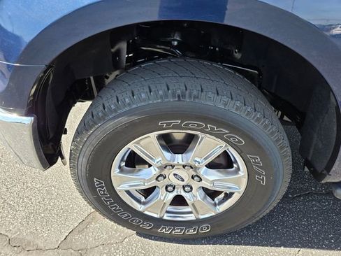 Used 2015 Ford F150 XLT w/ Equipment Group 301A Mid AWD/4WD image 24