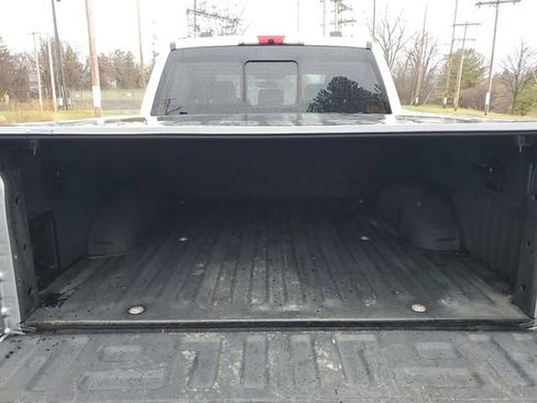 Used 2022 Ford F150 XLT w/ Equipment Group 302A High image 9