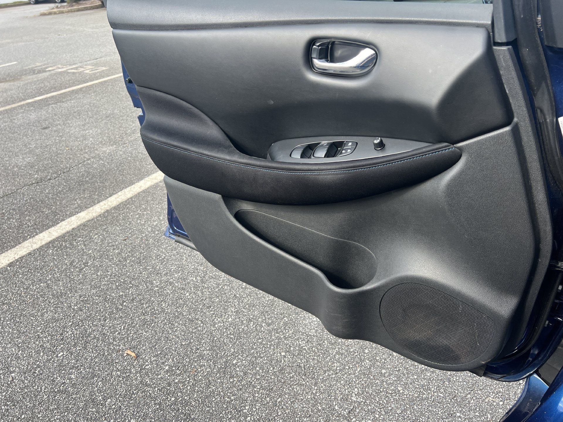Used 2021 Nissan Leaf S w/ S Charge Package FWD image 13