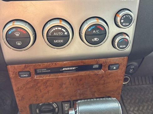 Used 2007 Nissan Pathfinder LE w/ LE Navigation Pkg AWD/4WD image 18
