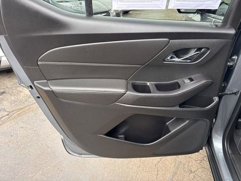 Used 2020 Chevrolet Traverse LS w/ LPO, Floor Liner Package FWD image 17