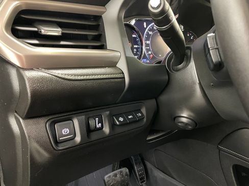Certified 2022 GMC Acadia Denali w/ Denali Ultimate Package AWD/4WD image 6