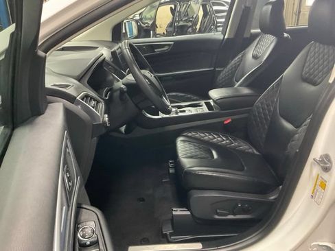 Used 2024 Ford Edge Titanium AWD/4WD image 7