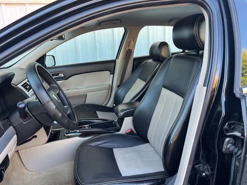 Used 2006 Mercury Milan Premier image 10