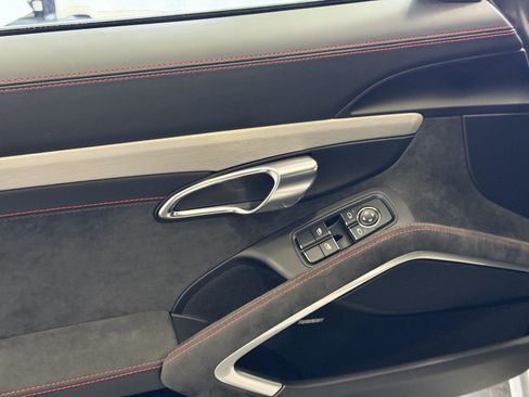 Used 2018 Porsche 911 GT3 image 14