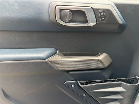 Used 2023 Ford Bronco Outer Banks image 27