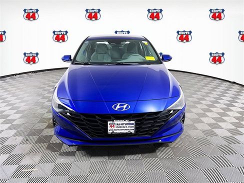 Used 2022 Hyundai Elantra SEL image 7