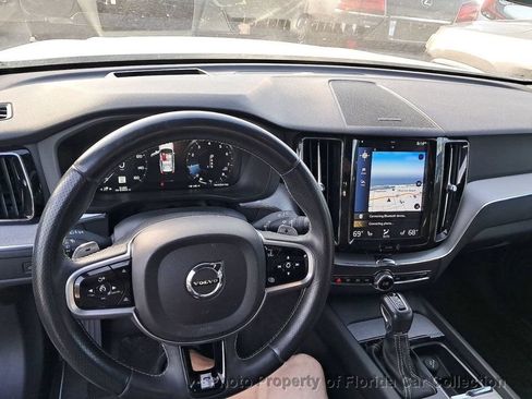 Used 2019 Volvo XC60 T6 R-Design w/ Protection Package Premier AWD/4WD image 7