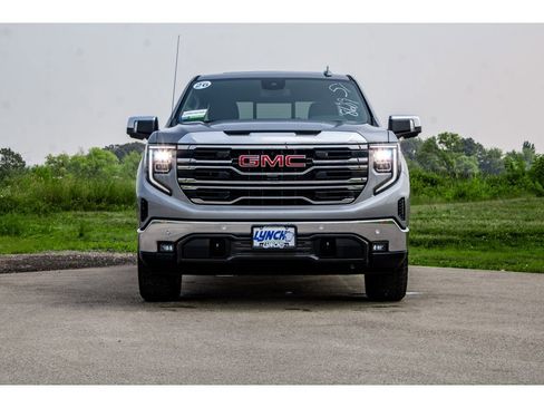 New 2026 GMC Sierra 1500 SLT w/ SLT Premium Plus Package image 45
