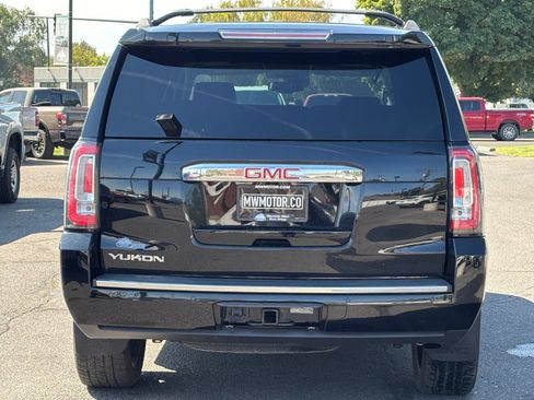 Used 2019 GMC Yukon Denali AWD/4WD image 9