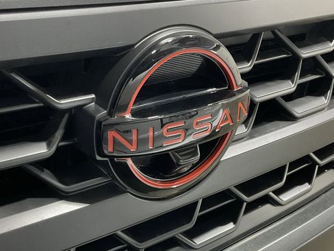 Used 2026 Nissan Frontier PRO-4X w/ Pro-4x Convenience Package image 7