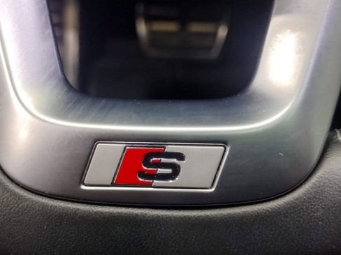 Used 2022 Audi SQ5 Premium Plus w/ Premium Plus Package image 35