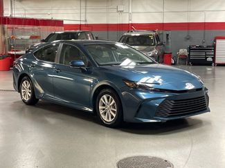 Used 2025 Toyota Camry LE w/ Convenience Package FWD video 2