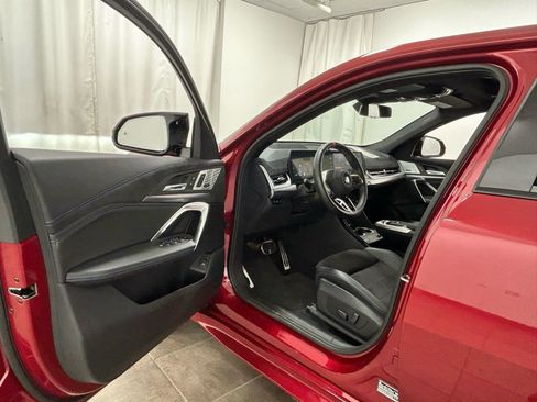 Used 2025 BMW X2 M35i image 23