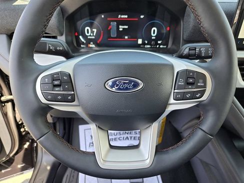 New 2026 Ford Explorer Active w/ Active Comfort Package RWD image 22