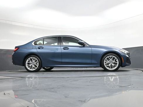 Used 2025 BMW 330i xDrive Sedan image 32