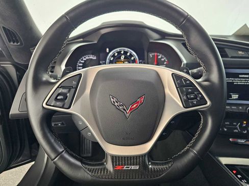 Used 2016 Chevrolet Corvette Z06 w/ 3LZ Preferred Equipment Group image 24