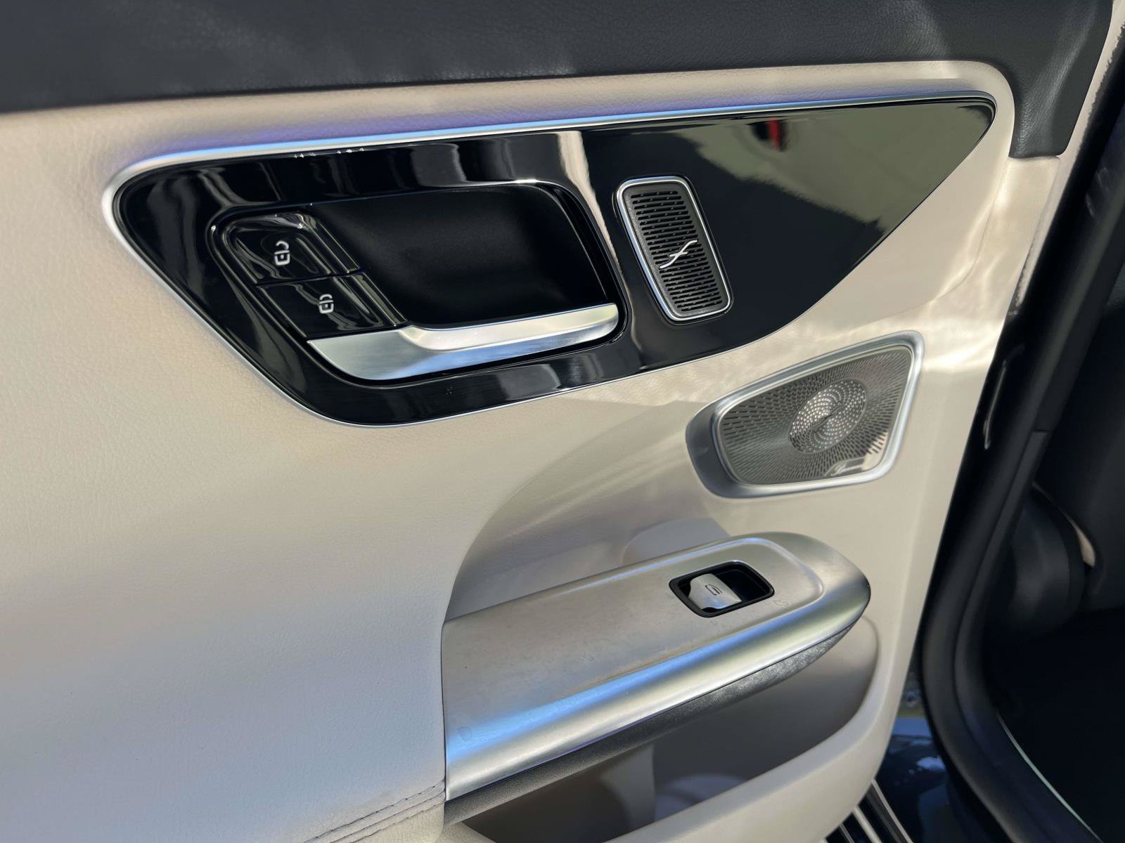 Certified 2025 Mercedes-Benz C 300 4MATIC Sedan image 46