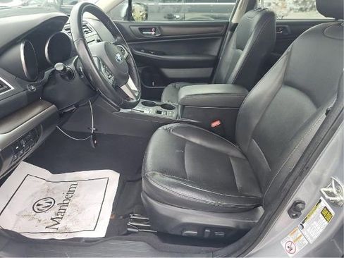 Used 2017 Subaru Legacy 2.5i Limited w/ Popular Package #4 image 4