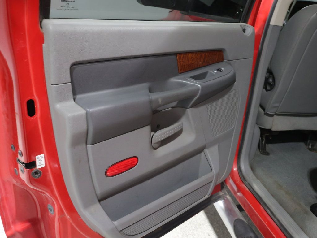 Used 2006 Dodge Ram 2500 Truck SLT w/ Light Group AWD/4WD image 25